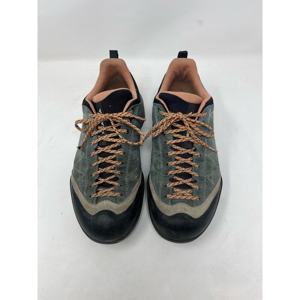 SCARPA Women’s 7.5 (fits like 8) Hiking Boots EUR 40 Shoes